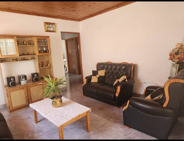 3 BEDROOM HOUSE FOR SALE IN AUSTINVILLE